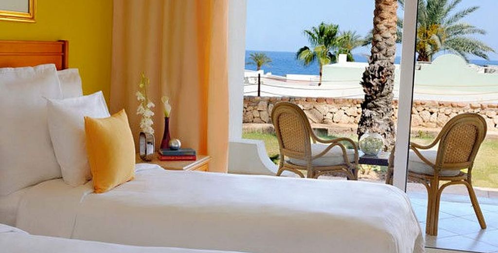 Marriott Renaissance Golden View Beach Resort 5*