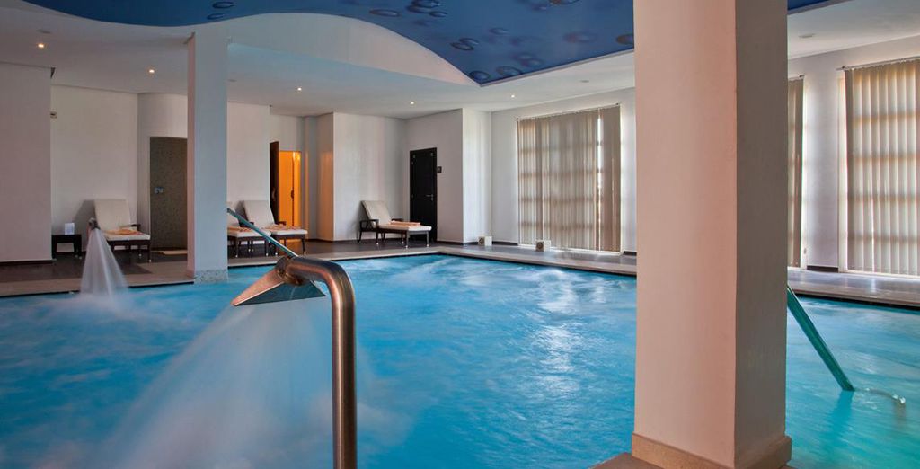 Kenzi Menara Palace 5*
