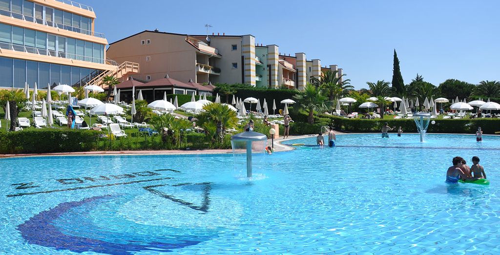 Loano2Village 4*