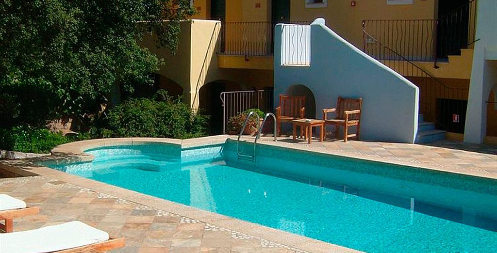 Papillo Resort Borgo Antico 4* con traghetto Grimaldi Lines