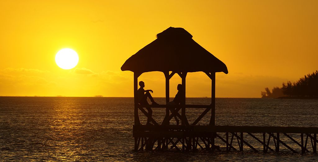 Outrigger Mauritius Beach Resort 5*