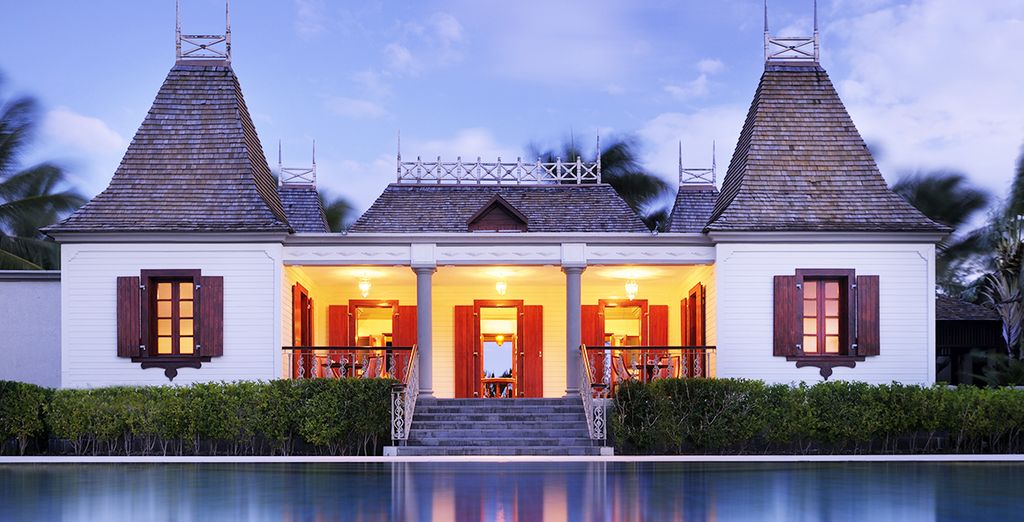 Outrigger Mauritius Beach Resort 5*