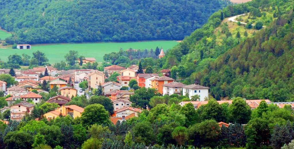 Trekking & Tartufo alla Gola del Furlo