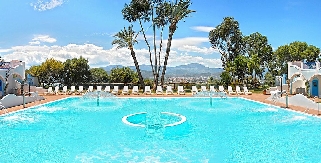 Arbatax Park Hotel Le Dune 4*