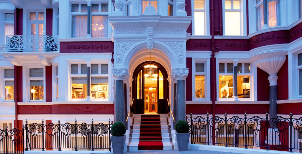 St. James Hotel & Club 5*