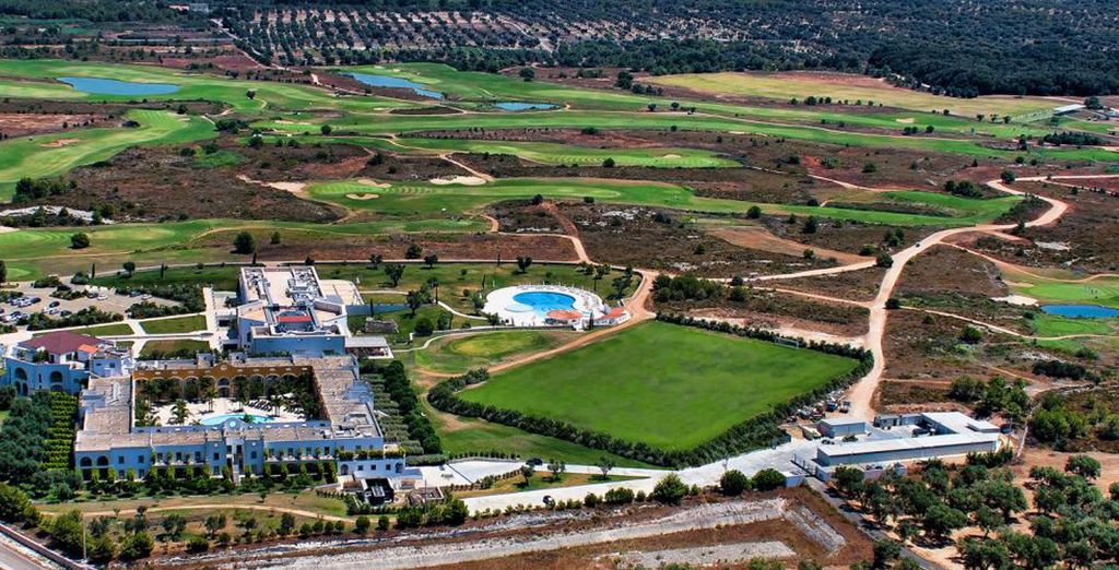 Doubletree by Hilton Acaya Golf Resort 4*S