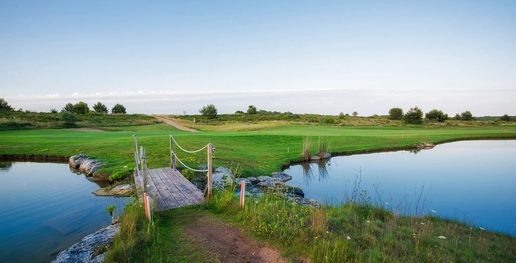 Doubletree by Hilton Acaya Golf Resort 4*S