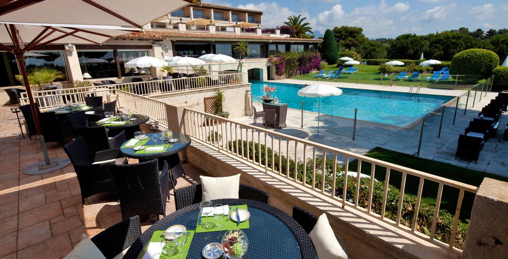 Hotel Le Mas d'Artigny & SPA 4*