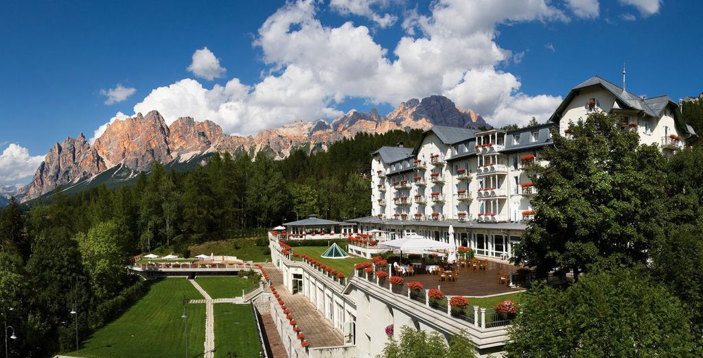 Hotel Cristallo Luxury Collection Resort & Spa 5*