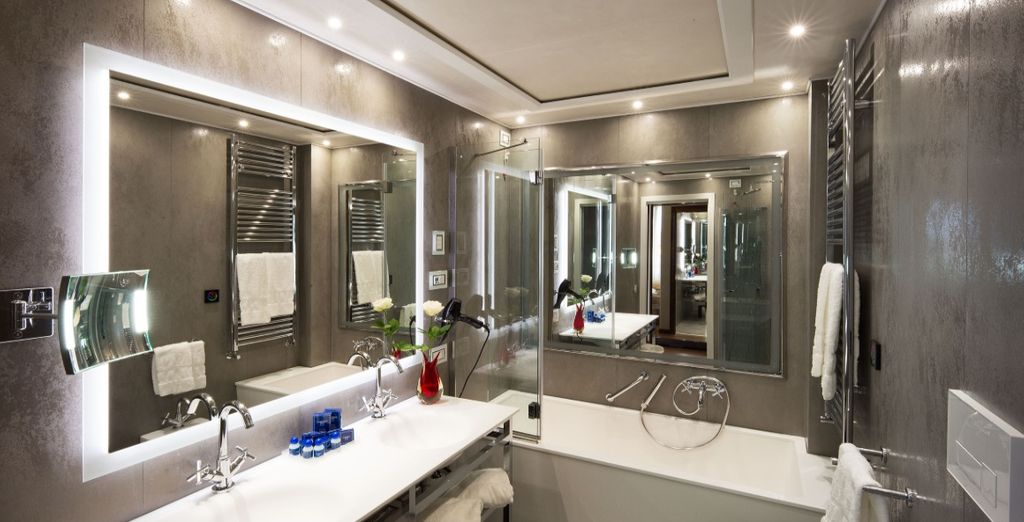 Hotel Santa Chiara 4*