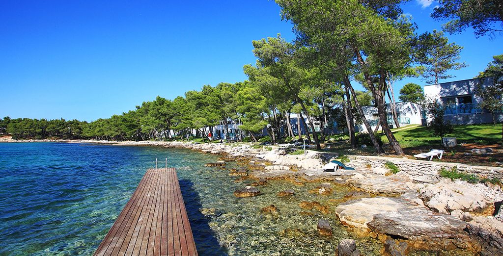 Crvena Luka Hotel & Resort 4*