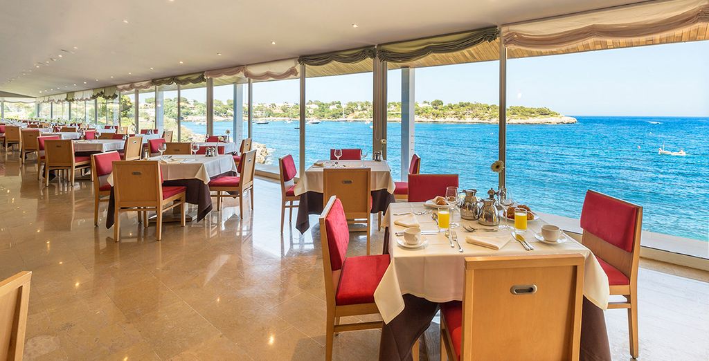 Blau Privilege Porto Petro Beach Resort & Spa 5*