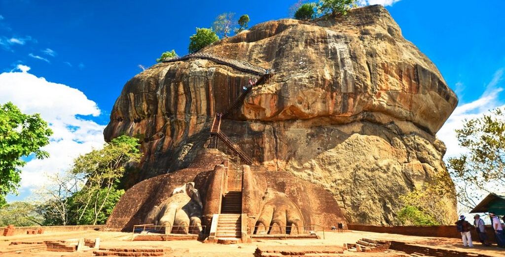 Tour completo dello Sri Lanka con mini safari - 7 notti in Hotel 4 e 5*