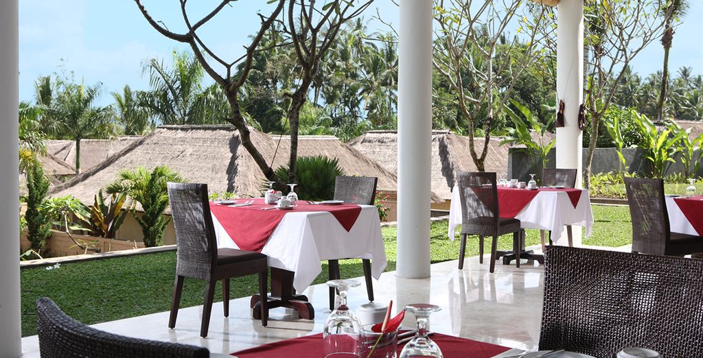 Furama Villas & SPA 4* a Ubud & Ayodya Resort 5* a Nusa Dua