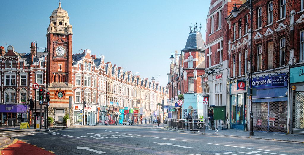 Clayton Hotel Chiswick 4*