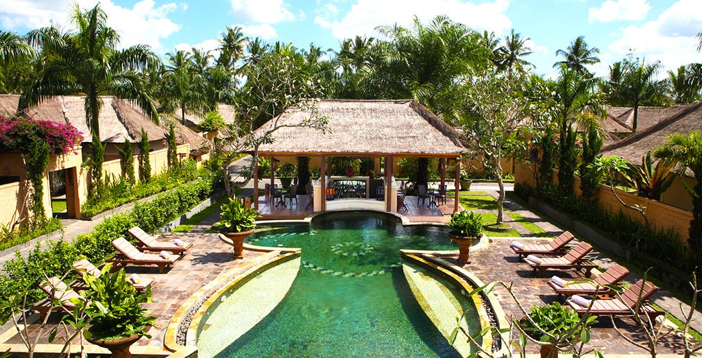 Furama Villas & Spa 4* & The Leaf Jimbaran Bali Luxurious Villa & Spa Retreat 5*