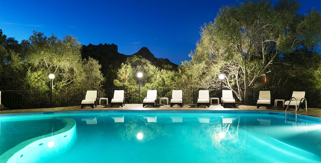 Hotel Rocce Sarde 4*