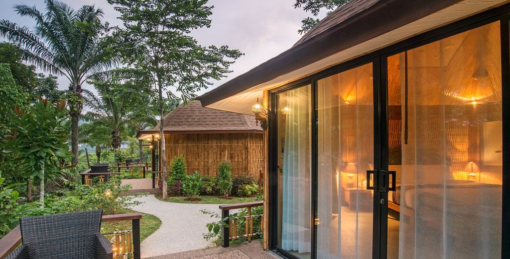 Century Park Bangkok 4* & Hintok River Camp Kanchanaburi & Aonang Fiore Krabi 4*