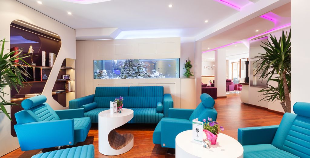 Hotel Metropolis Design 4*