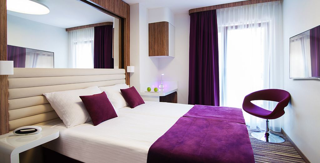 Hotel Metropolis Design 4*