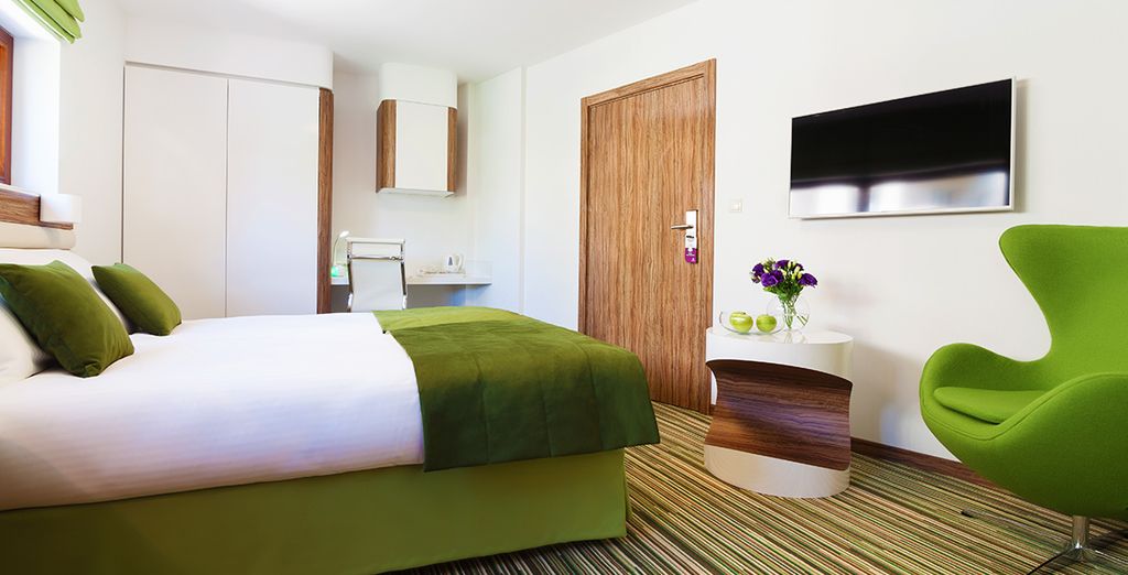 Hotel Metropolis Design 4*