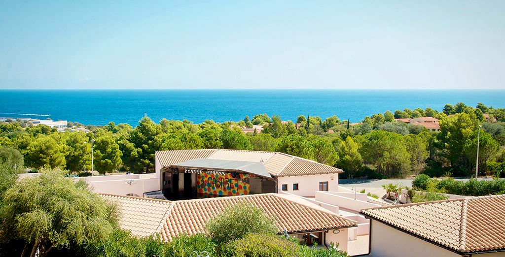 Club Esse Cala Gonone Beach Village 4*