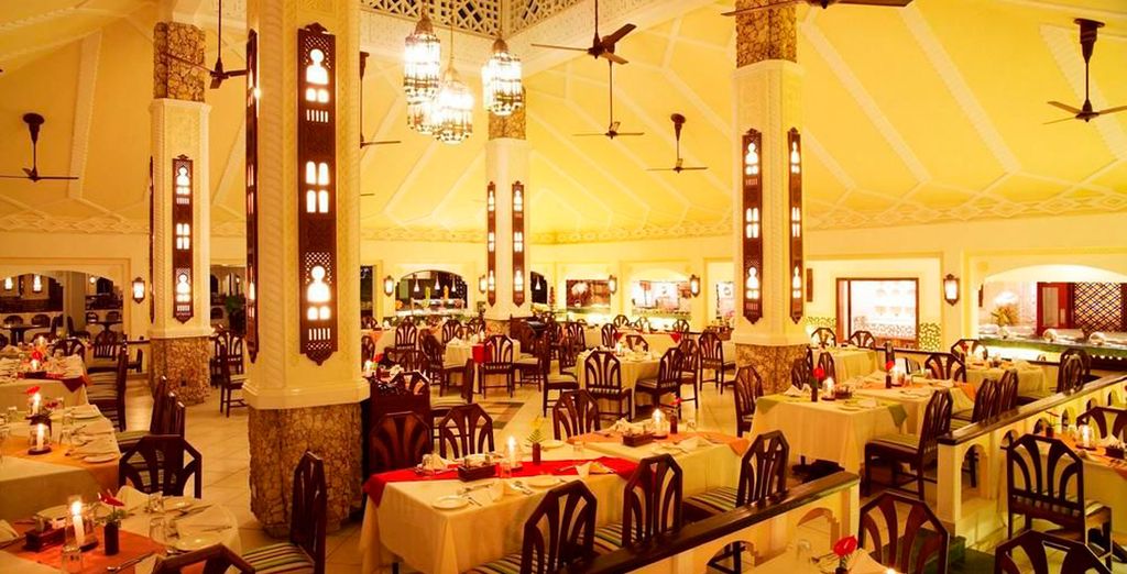 Sarova Whitesands Beach Resort & Spa 4* & Safari