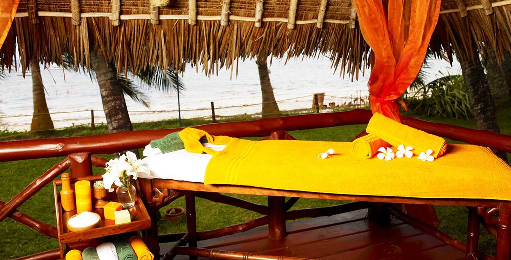 Sarova Whitesands Beach Resort & Spa 4* & Safari