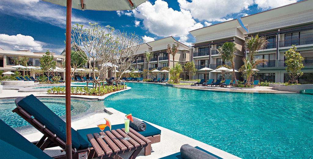  Kalima Resort & Spa 5* + Holiday Inn Resort Phi Phi 4* + Bangsak Merlin Resort 4*