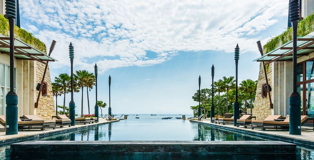 Atta Mesari Resort & Spa 4* + The Sakala Resort Bali 5*