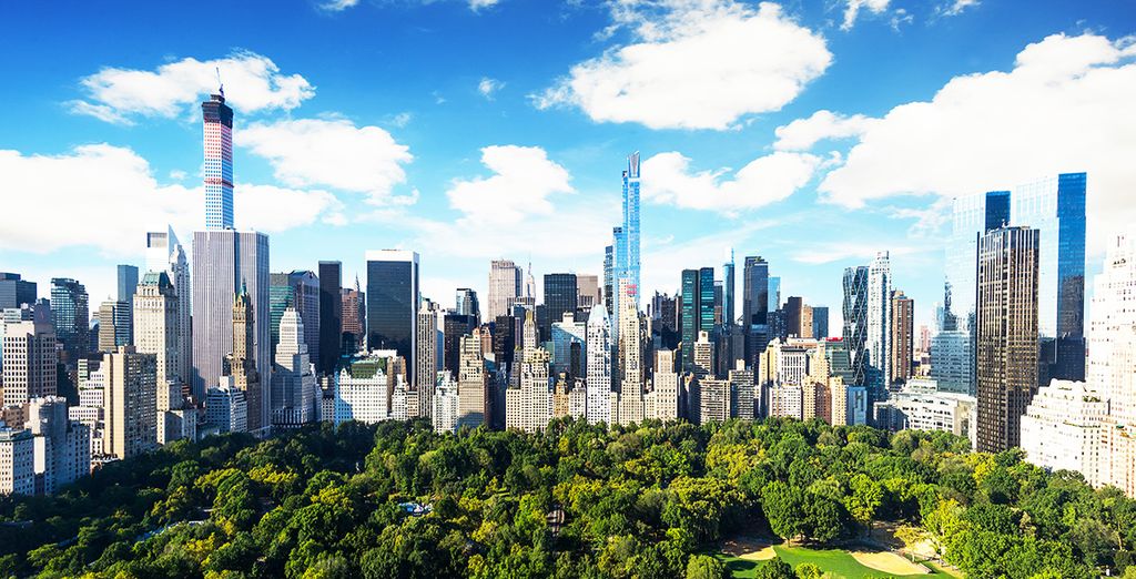 Marriott Chateaux Champlain + Hilton Garden Inn Midtown East 4*