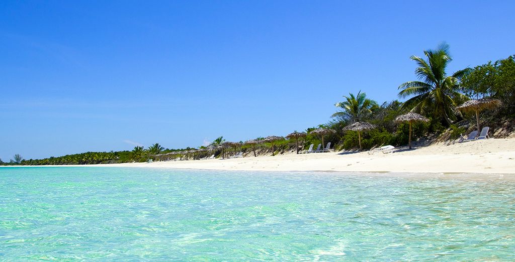 L'Avana e Vinales in casa particular + Golden Tulip Aguas Claras Cayo Santa Maria 4*S