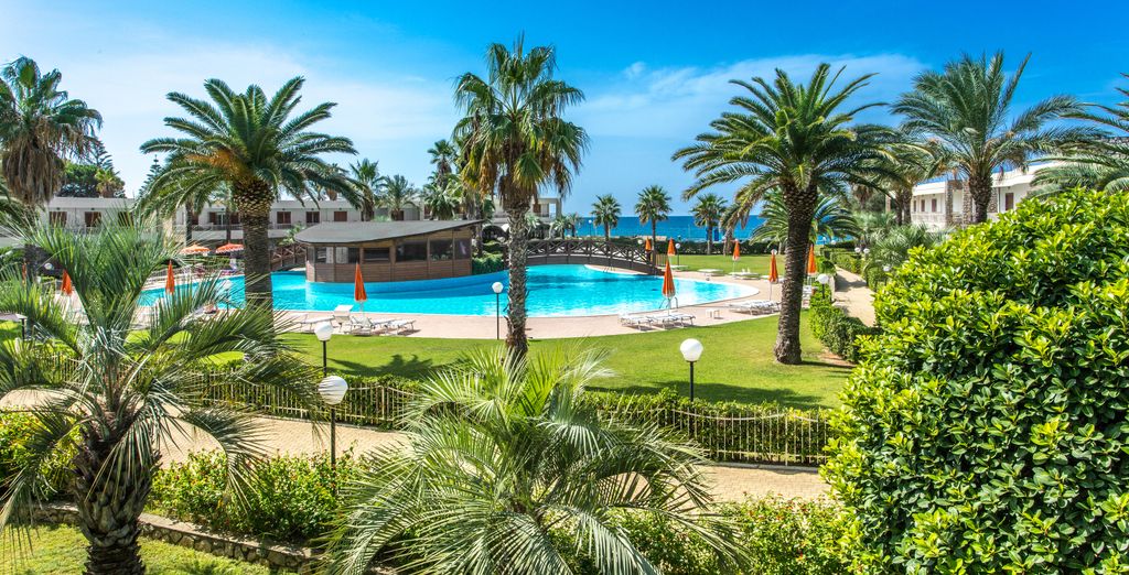 Hotel Residence La Castellana Mare 4*