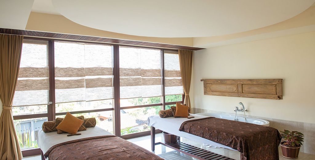 Komaneka at Rasa Sayang Ubud 4* e The Leaf Jimbaran Bali Luxurious Villa & Spa Retreat 5* 