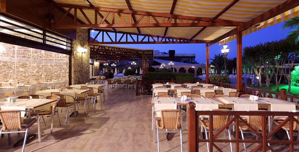 Gypsophila Holiday Village 5*
