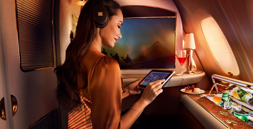 Kupu Kupu Barong +  Kupu Kupu Jimbaran e volo Emirates
