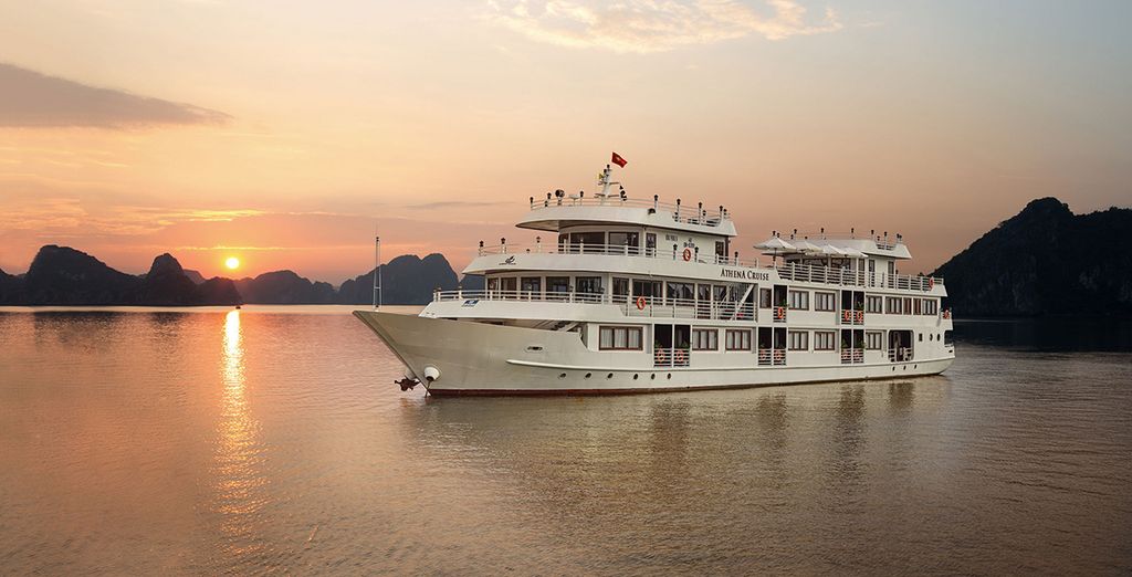 Tour Vietnam + estensione mare e volo Emirates