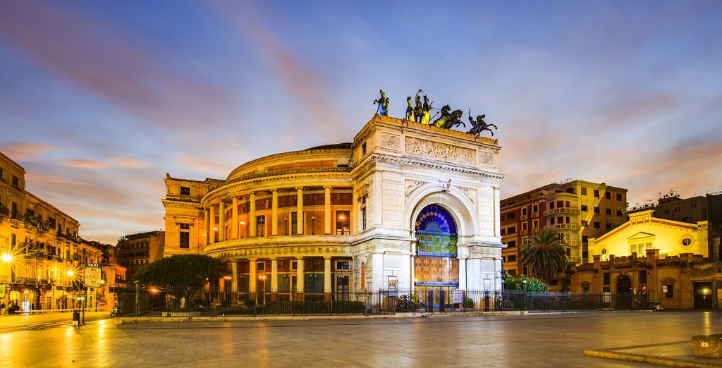 Hotel Plaza Opera 4*