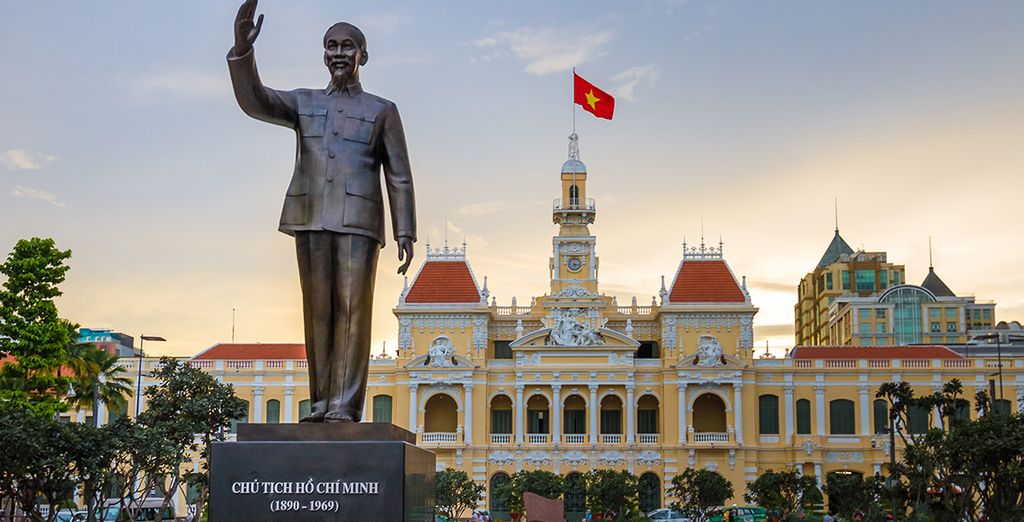 Tesori del Vietnam e della Cambogia in tour privato con estensione al Sud