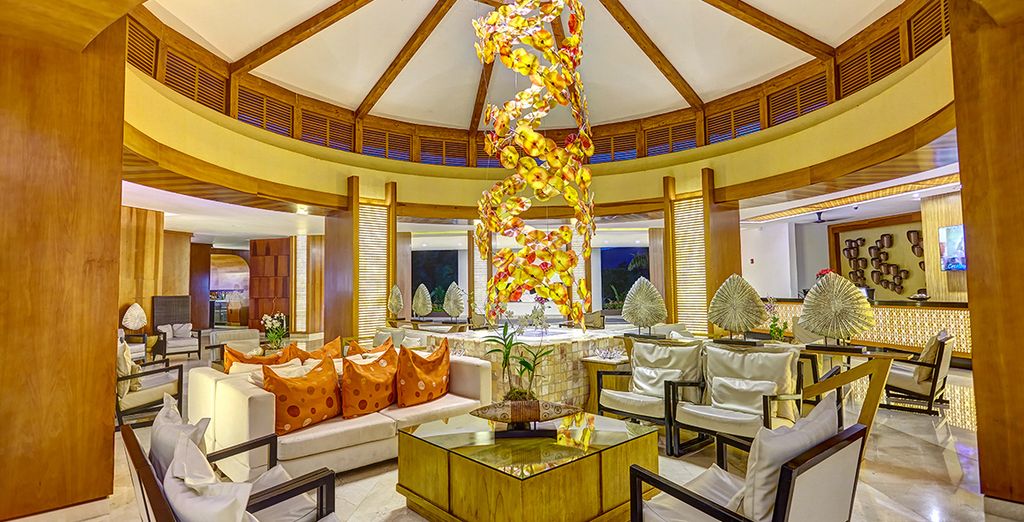 Meliá Orlando Suite Hotel at Celebration 4* + Royalton White Sands 5* 