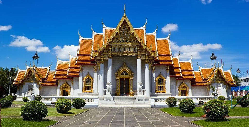 Mandarin By Centrepoint Bangkok + Andaman Seaview Hotel 4*