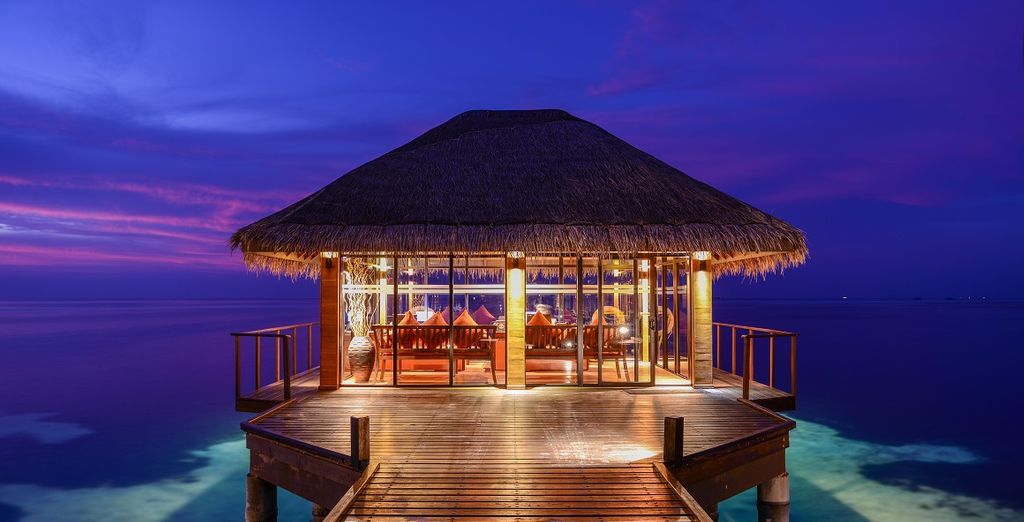 Adaaran Select Hudhuranfushi Hotel 4*
