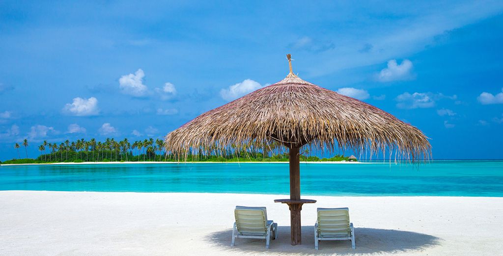 Adaaran Select Hudhuranfushi Hotel 4*