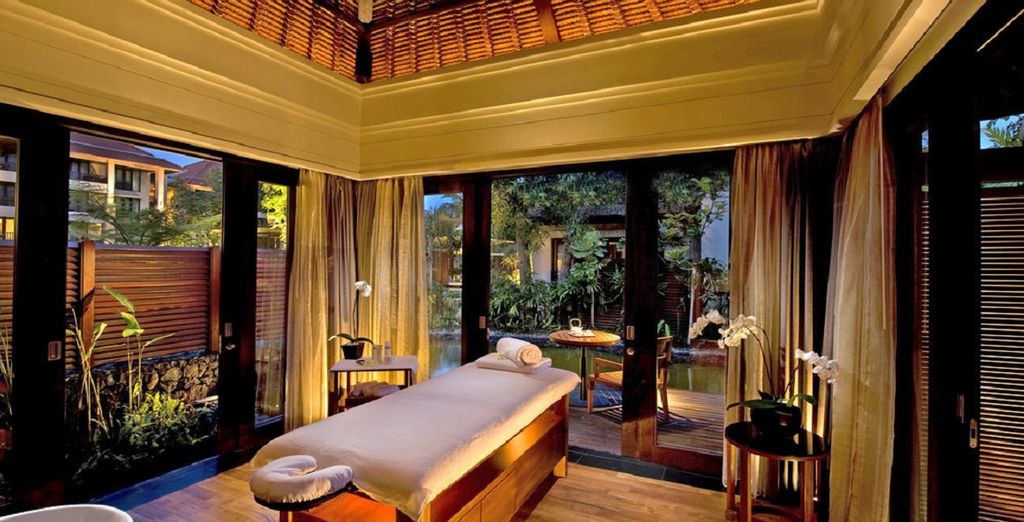 The Mansion Resort Hotel & Spa 5* + Movenpick Resort & spa Jimbaran Bali 5*