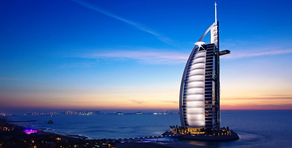 Tryp by Wyndham Barsha Heights 4*