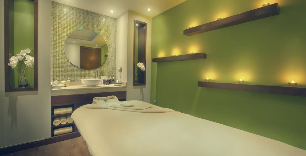 Hotel Khalidiya Palace Rayhaan 5* by Rotana