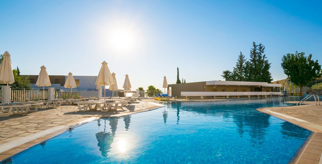Porto Angeli Beach Resort Hotel 5*