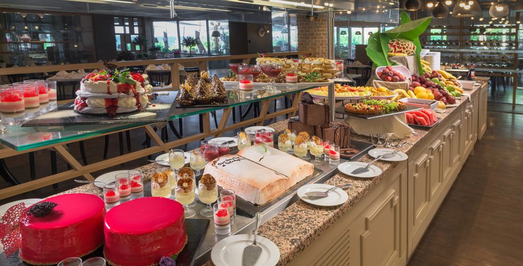 Porto Angeli Beach Resort Hotel 5*