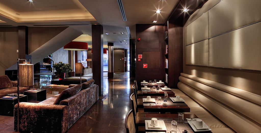 Hotel Advance 4*