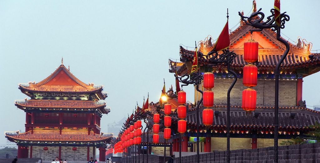 Alla scoperta del ritmo della Cina e Hong Kong con guide locali parlanti italiano